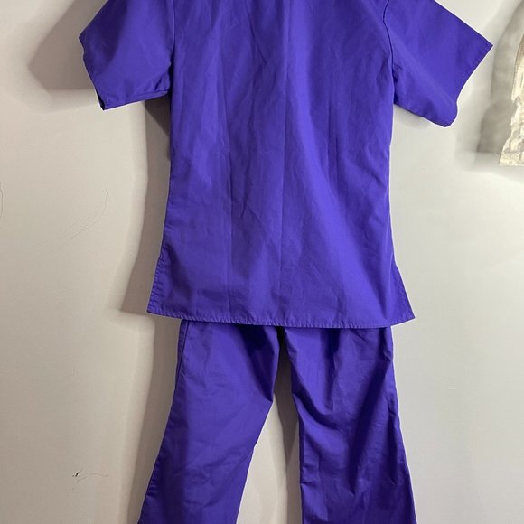Spread Good Cheer Purple Scrubs Scrub Top & Bottom Womens Size XXS - Picture 8 of 9